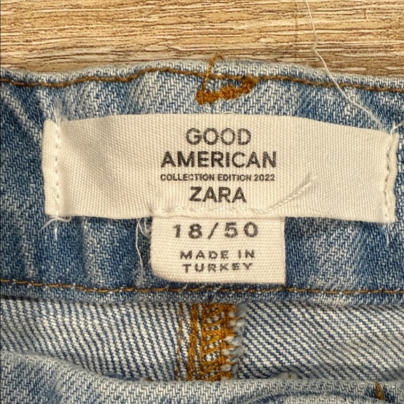 Good American Size 18/50 Denim Straight Leg Jeans - Light Blue High Rise - Picture 2 of 15